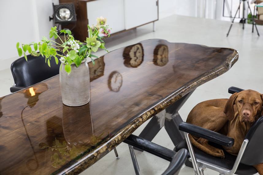 Noten houten tafel